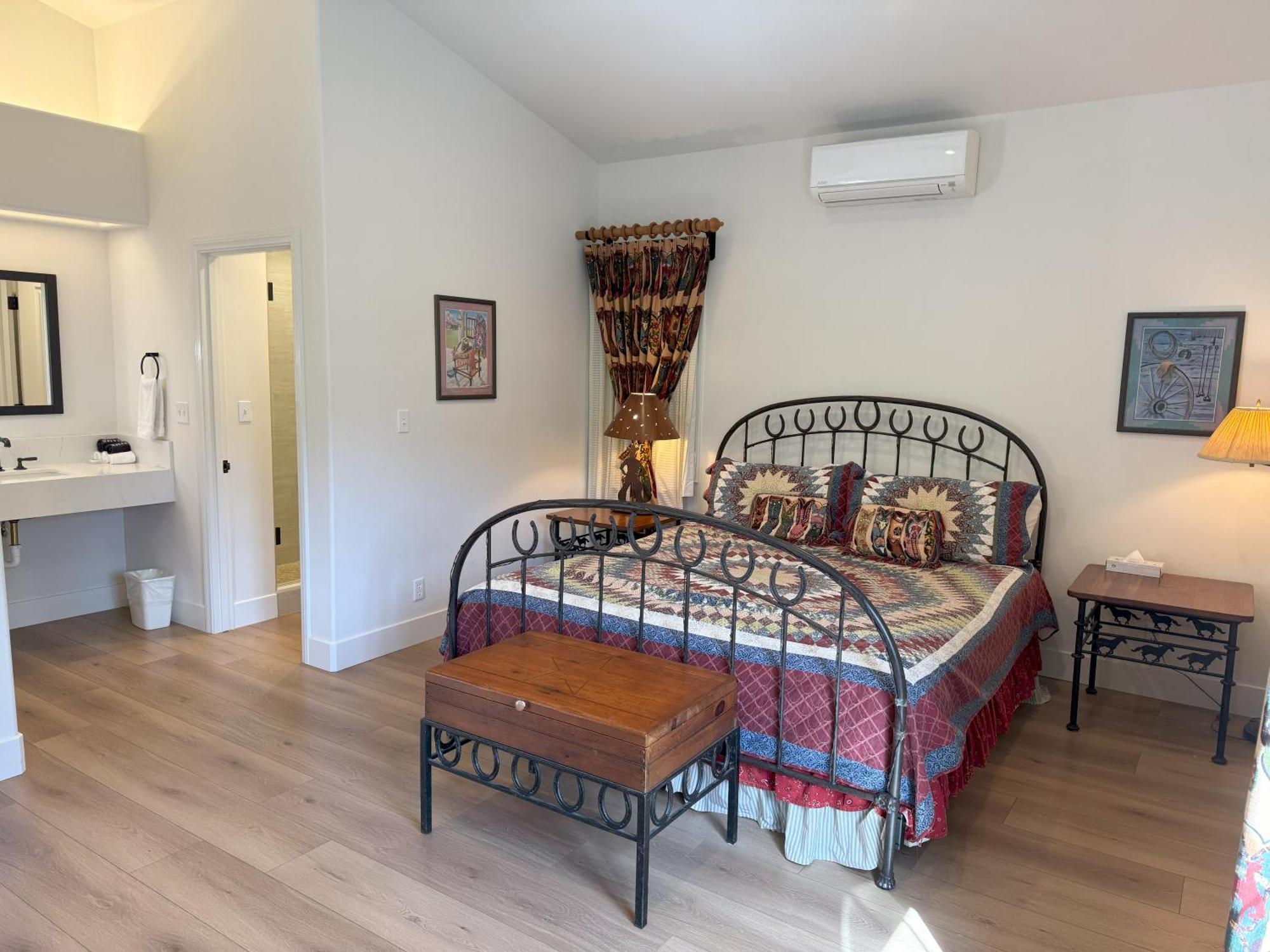מלון Capitan Circle Bar B Guest Ranch מראה חיצוני תמונה
